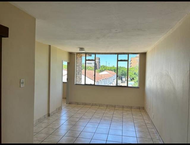 2 BEDROOM APARTMENT FOR SALE IN SUNNYSIDE